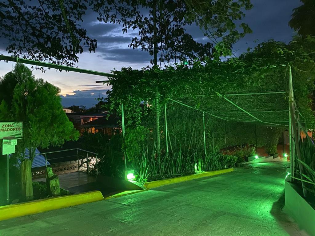 Hotel Chicala Salgar Пуэрто-Сальгар Экстерьер фото